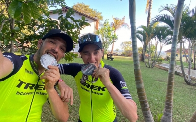 Santanyes i Pacios, celebrant el segon lloc al pròleg de la competició | Sandra Santanyes